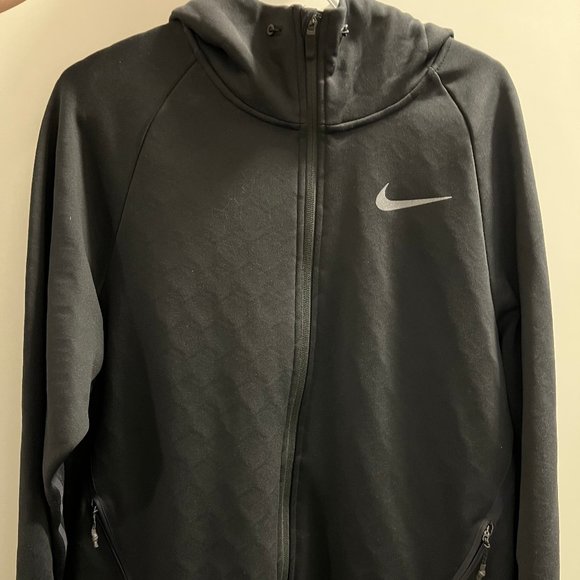 NIKE THERMA-SPHERE MAX JACKET - Picture 1 of 4